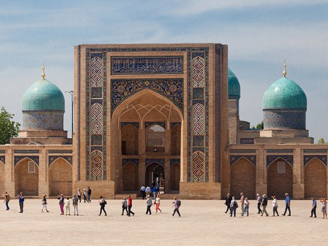 The Silk Road, connecting the past and the present